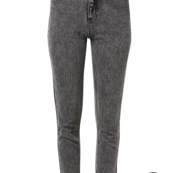 Leopard-Cuffed Jeans - Picture 3 of 5